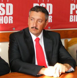 Deputatul Ioan Roman se declară împotriva "genocidului" din Direcţia Agricolă Bihor 
